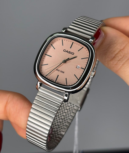 ساعت زنانه بند استیل صفحه چهار گوش