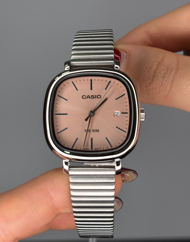 ساعت زنانه بند استیل صفحه چهارگوش